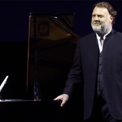 Terfel reabrirá la ópera en Coruña