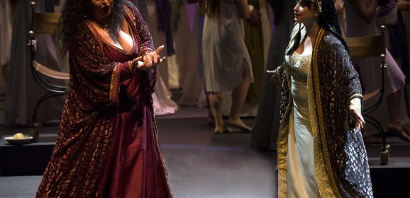 Amigos de la Ópera vuelve a llenar el Palacio de la Ópera de A Coruña en el estreno de Aida