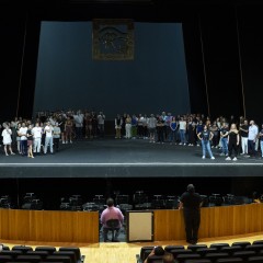 Más de 200 profesionales trabajan en la producción de Aida