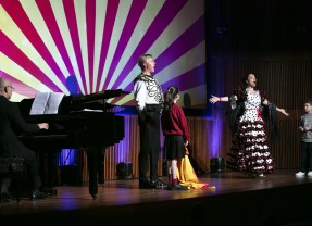 Más de mil estudiantes asisten a las master class