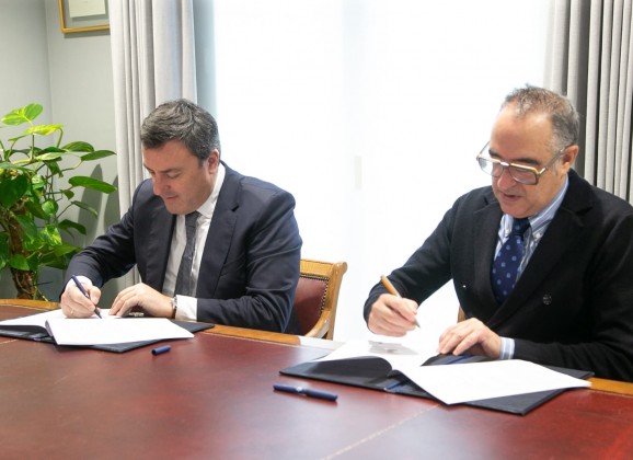 Amigos de la Ópera firma con la Deputación el convenio por el que colabora con 90.000 en la Temporada 2025