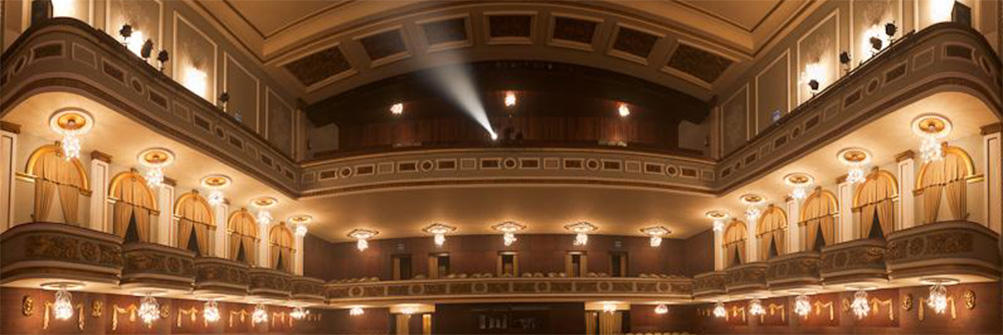 La Diputación cede el teatro Colón para la temporada lírica de Amigos de la Ópera